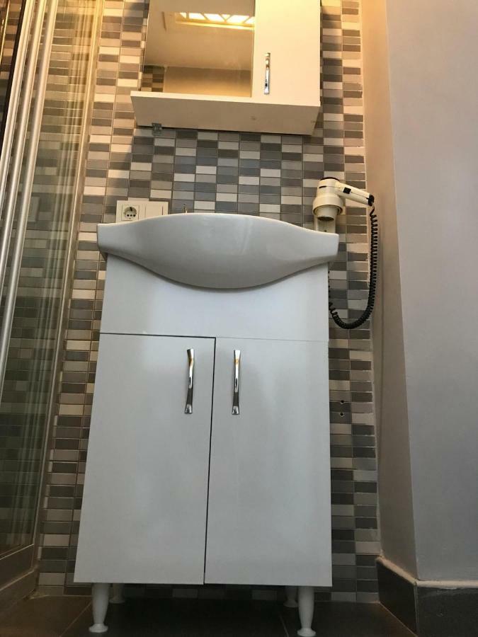 Montena Suite (Adults Only) Истанбул Екстериор снимка