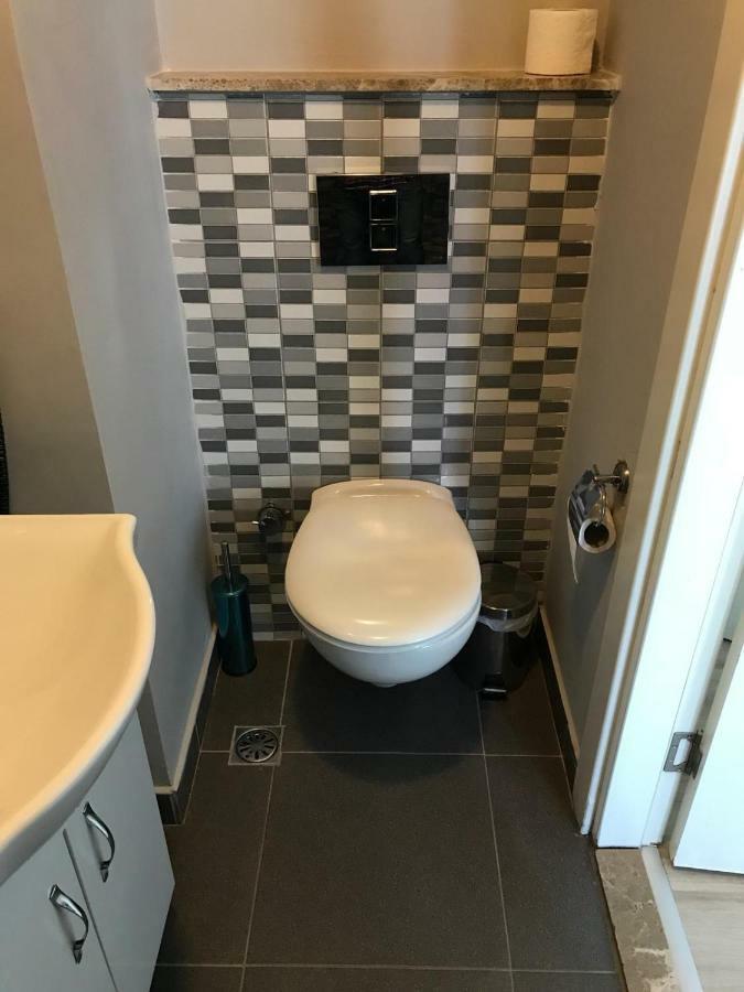 Montena Suite (Adults Only) Истанбул Екстериор снимка