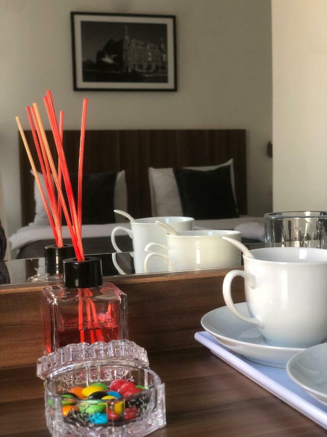 Montena Suite (Adults Only) Истанбул Екстериор снимка