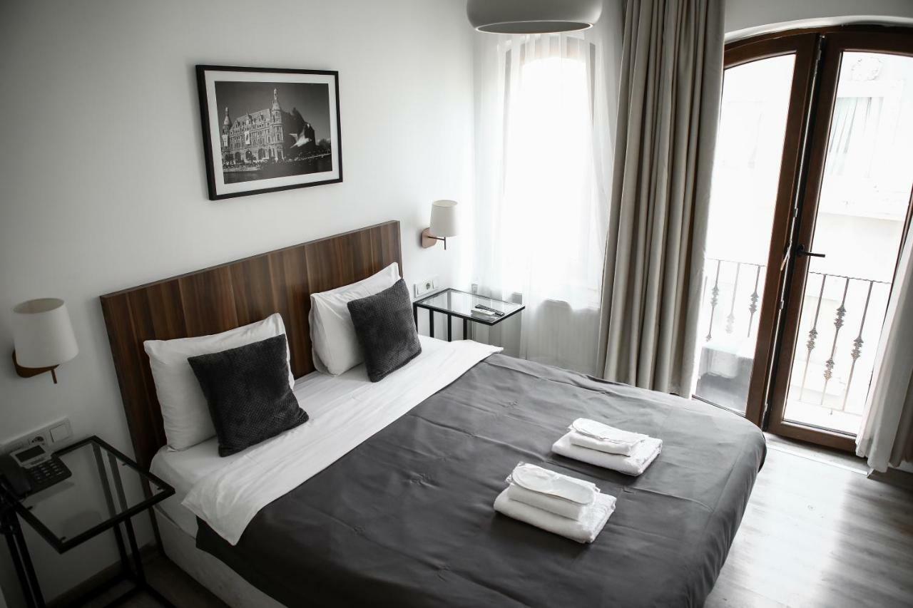 Montena Suite (Adults Only) Истанбул Екстериор снимка
